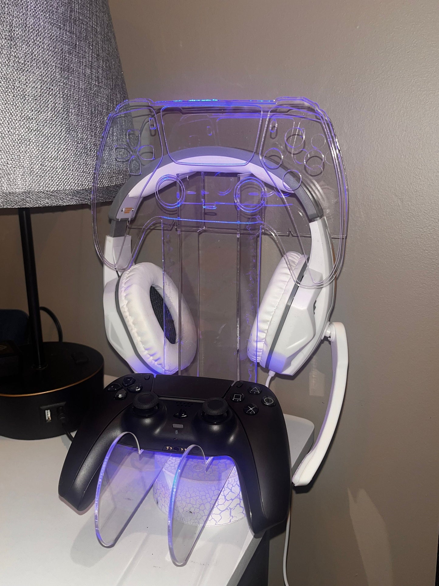 Gamer Headset and Controller Stand Cutting File, digital download, glowforge, laser cutter, svg, Instant Download