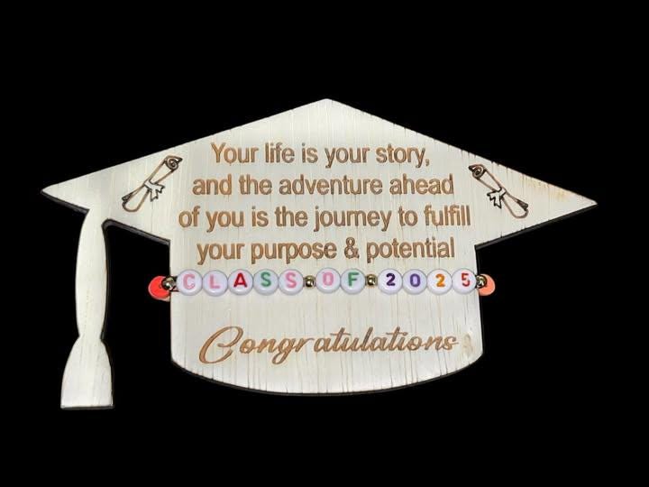 Graduation Cap Bracelet Holder SVG Digital File